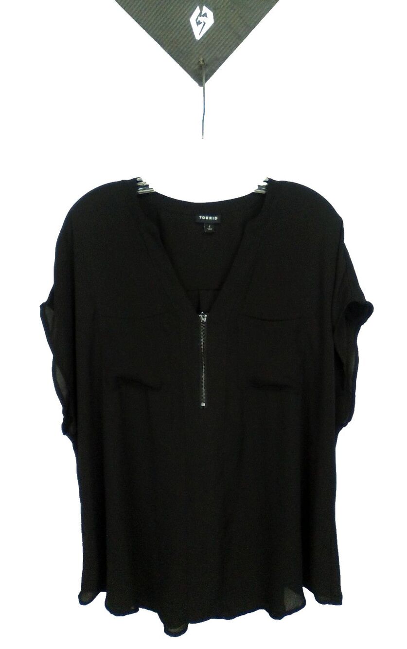 Torrid Women's Sheer Black Minimalist V-Neckline Lose Fit Short Sleeve Top Sz. 1